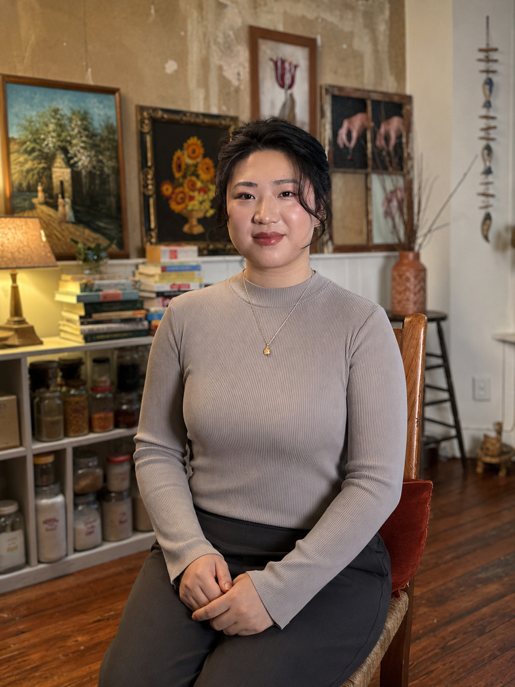 Harmony Gong, bilingual psychotherapist